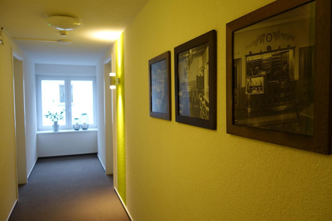 Hotel Deutsches Haus Kitzingen Esterno foto